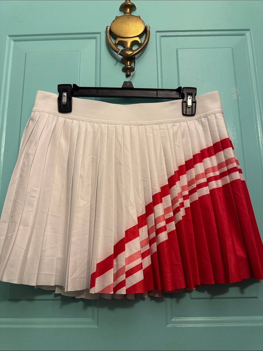 NWT Athleta Match Point Pleated Colorblock Skort L White Red Tennis